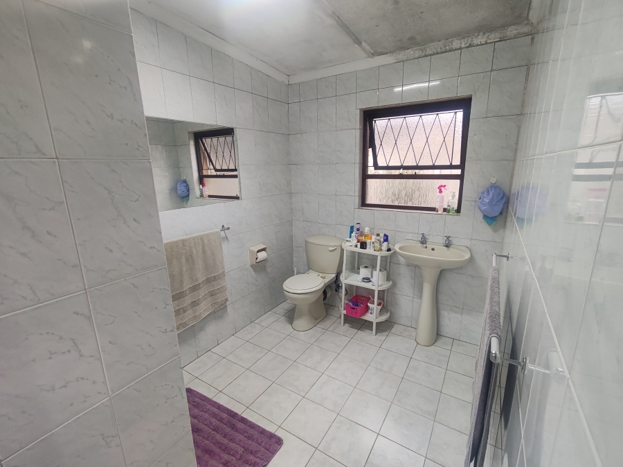 3 Bedroom Property for Sale in Bothasrus Eastern Cape